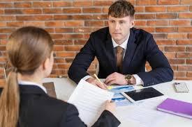 「英語 × 接客」で、時給を武器に変える。バイリンガル採用、解禁。